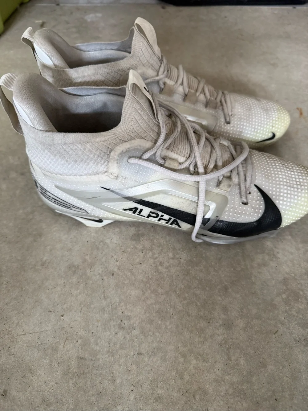 Nike Men’s Athletic Shoes in White, Light Gray and Black